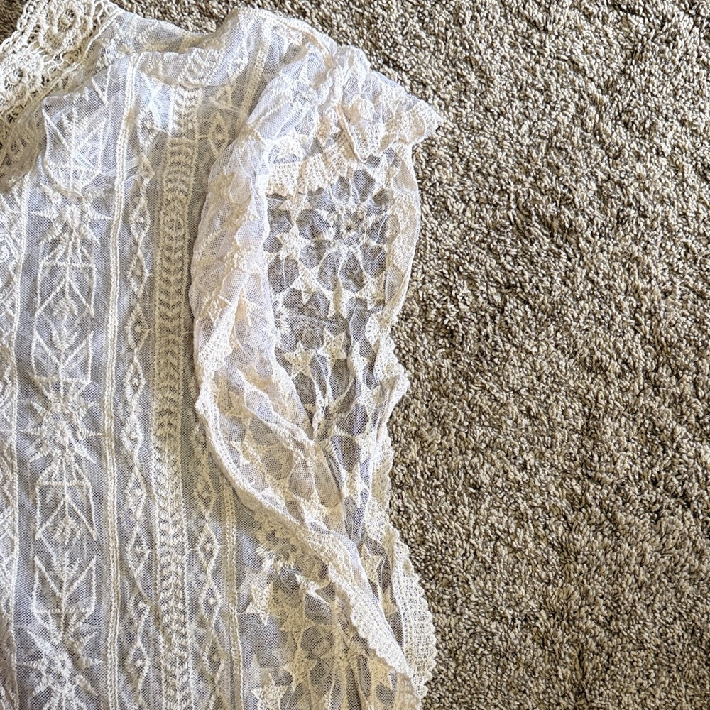 Blue Island Cream Lace Swim Coverup - S/M - Picture 10 of 10